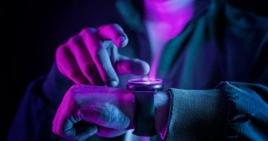 التوقيت الصيفى 2026.. هل تتغير ساعة موبايلك من 12 لـ 1 أوتوماتيكيا؟