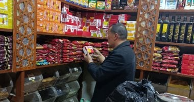 بعد عودة الحياة للمحال ليلاً.. الطاقة الشمسية ضرورة اقتصادية للتجار