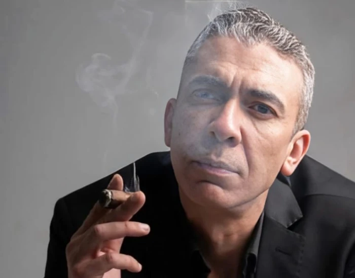 صحيفة المرصد - تفاصيل صادمة.. موقع «مصر تايمز» يكشف مفاجأة بشأن ما كشفه التقرير الطبي في تحليل دم " ضياء العوضي" بعد وفاته في دبي