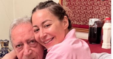 منة شلبى تُحيى ذكرى ميلاد والدها الراحل برسالة مؤثرة