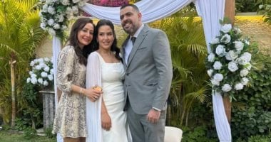 المخرج وليد الحلفاوى يحتفل بخطوبته بحضور الأصدقاء.. صور