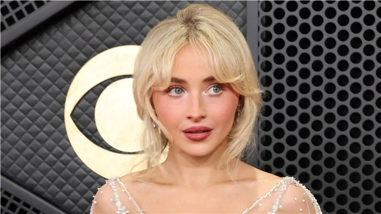 من هي سابرينا كاربنتر؟.. اعترضت على زغرودة مهرجان كوتشيلا واعتذرت بعد الجدل