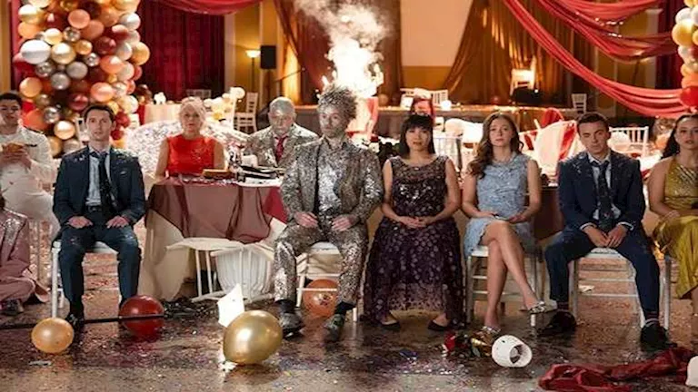 خاص.. أول تعليق من مؤلف "سطلانة" على ظهورها في مسلسل أمريكي