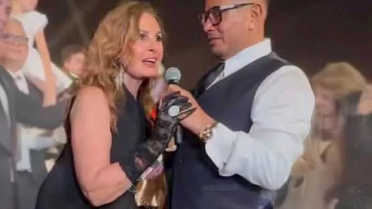 أمير رمسيس يعلق بطريقة كوميدية على إحراج عمرو دياب ليسرا في حفل زفاف