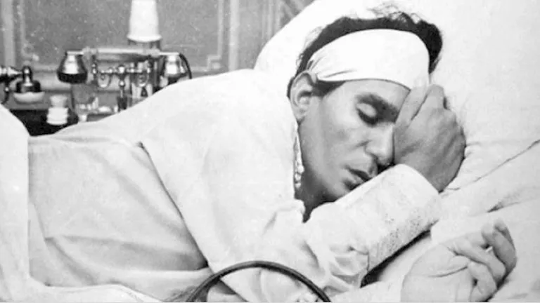 محمد شبانة يتحدث عن السبب الحقيقي وراء وفاة العندليب الأسمر محمد شبانة يتحدث عن السبب الحقيقي وراء وفاة العندليب الأسمر