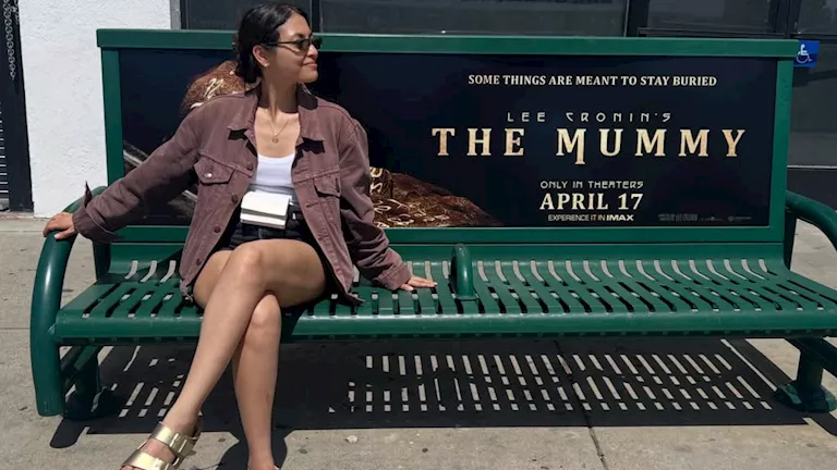 مي الغيطي مع أبطال فيلم "The Mummy" في لوس أنجلوس استعدادا لعرضه بالسي