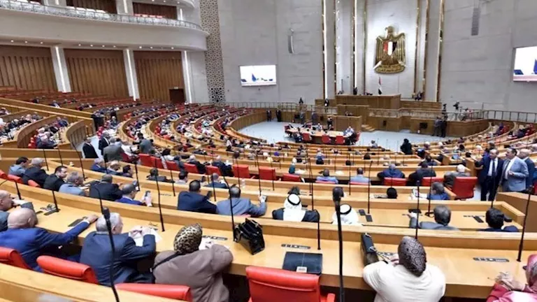 مشروع تعديل قانون التأمينات والمعاشات: زيادة سنوية أكبر وتعويض إضافي