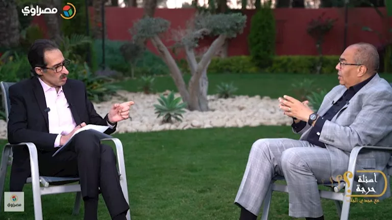 لماذا تتفوق الصين اقتصاديًا؟ محمود محيي الدين يجيب