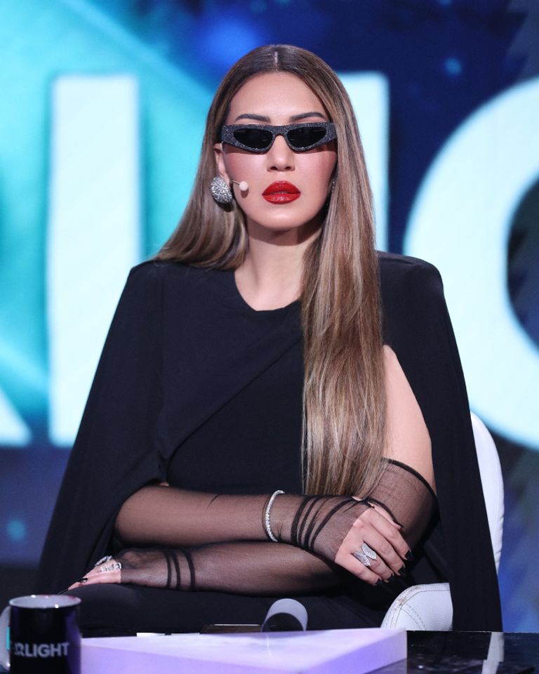 ألبوم أسماء لمنور الجديد