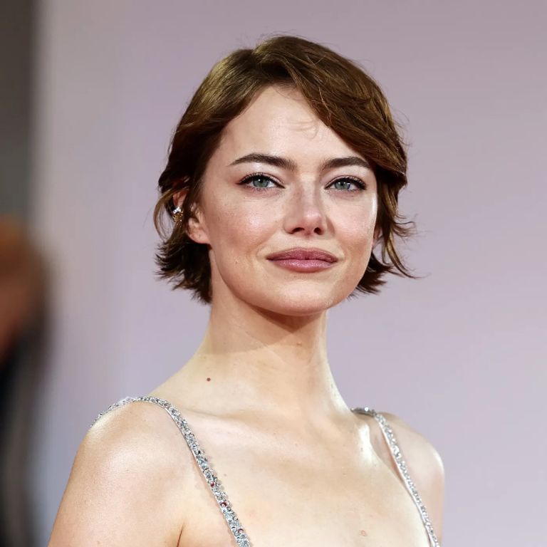 عودة موضة عظام الترقوة تثير القلق