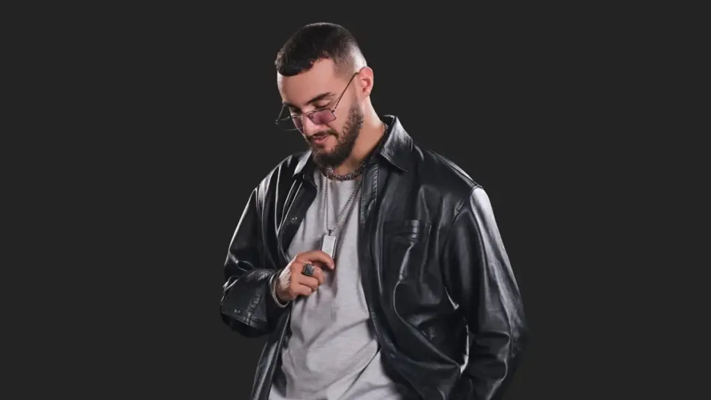 زهير بهاوي يضرب موعدًا مع جمهور الرباط في 8 مايو