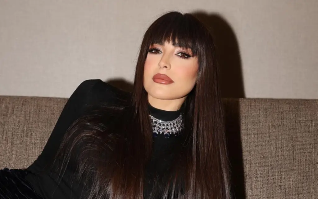 عبير نعمة توجه رسالة صوتية مؤثرة لبيروت عبر بيلبورد عربية عبير نعمة توجه رسالة صوتية مؤثرة لبيروت عبر بيلبورد عربية