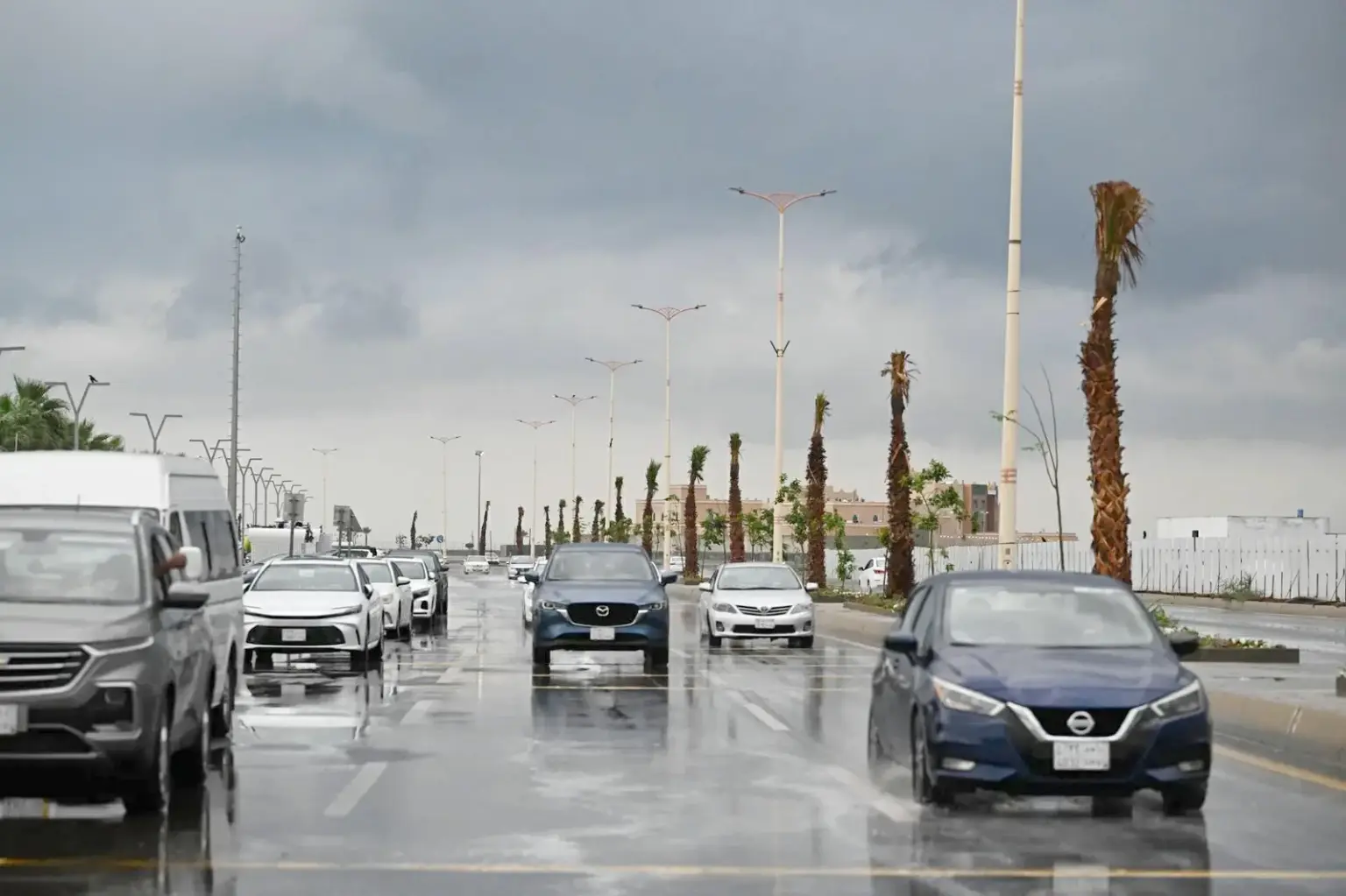 بسبب التقلبات الجوية وهطول الأمطار.. تعليق الدراسة في عدد من المناطق – أخبار السعودية بسبب التقلبات الجوية وهطول الأمطار.. تعليق الدراسة في عدد من المناطق - أخبار السعودية