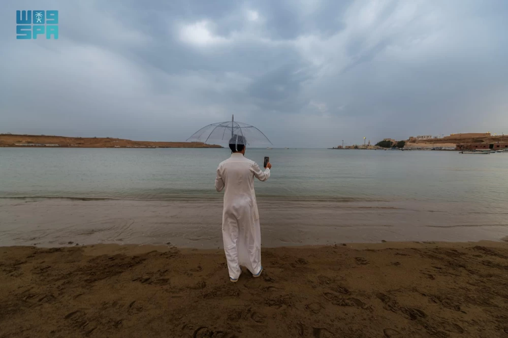 رياح وغبار في مكة والجموم اليوم.. أمطار في جازان والمدينة وتنبيهات في حائل - أخبار السعودية