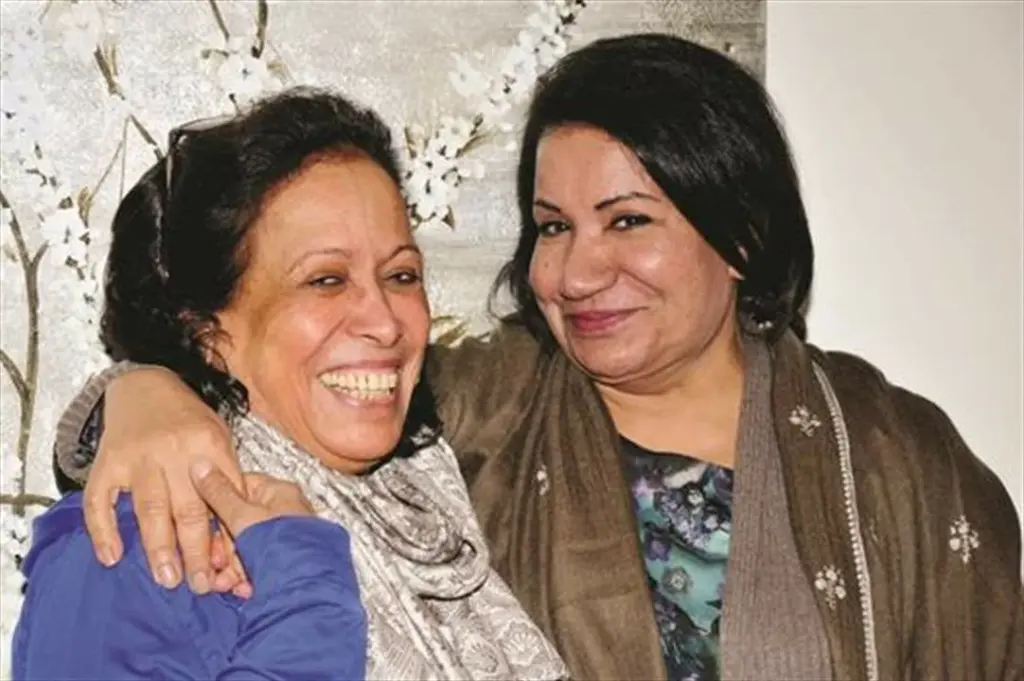 بكت خلال نعي حياة الفهد.. سعاد عبدالله: راحت عزوتي - أخبار السعودية