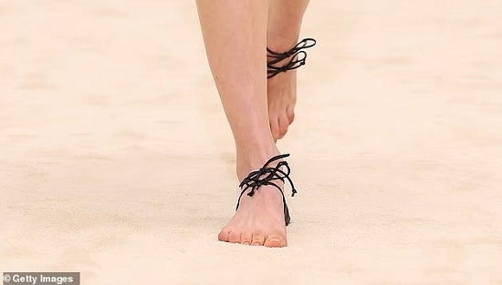 عرض أزياء شانيل