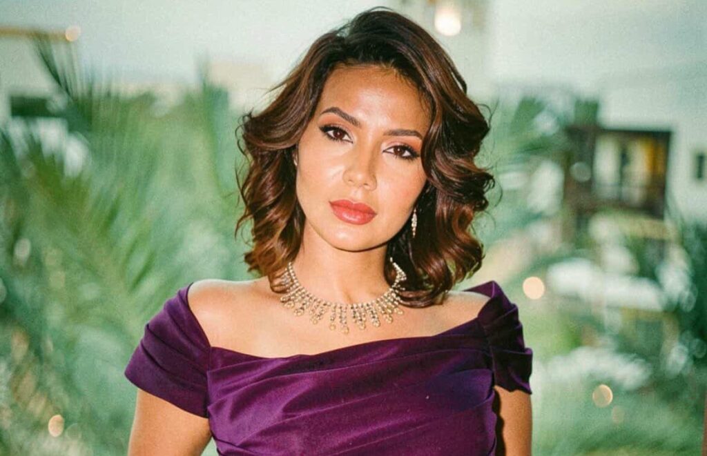 بالصور- جمعية السينما في الخبر تخطف إعجاب لبنى عبد العزيز… ومفاجآت في الطريق