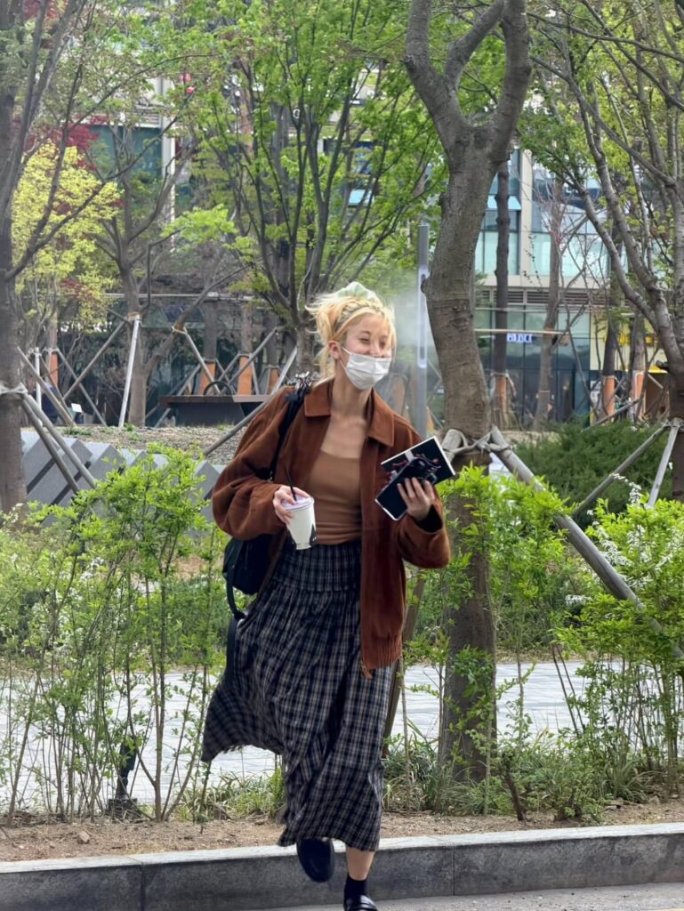 260416 - تحديث هوه يونجين على الانستقرام