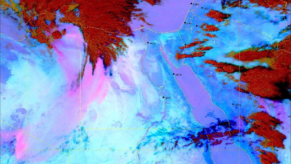 بين الأمطار والحرارة الشديدة.. "الأرصاد" تكشف تفاصيل تقلبات الطقس خلال الساعات المقبلة