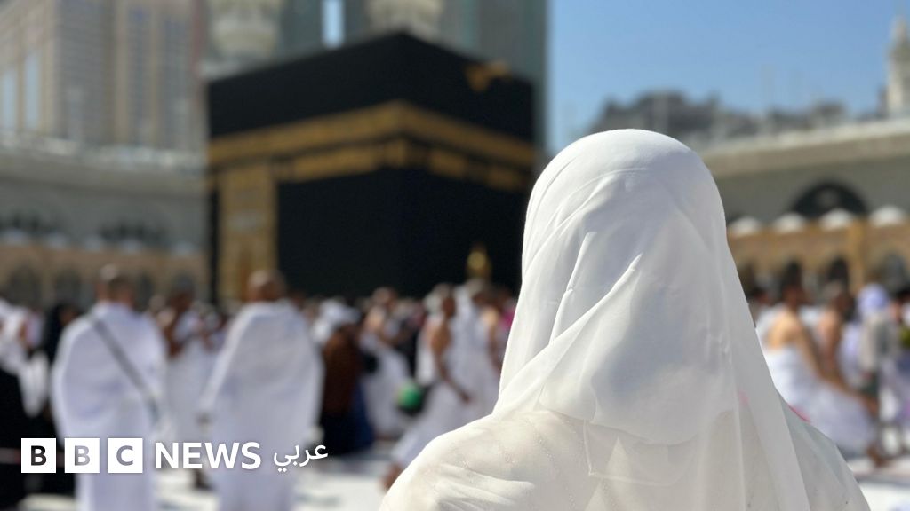 "كأنّ قلبي وجد موطنه": العمرة كما اختبرتها امرأة صمّاء