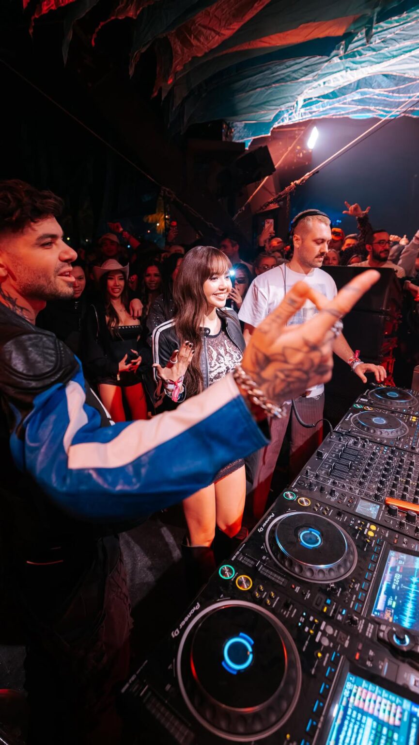 260413 تحديث thedolab على IG مع ليزا وأنيما