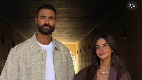 زوجة كريم فهمي تتألق بإطلالة ملفتة.. ما سر جمالها؟