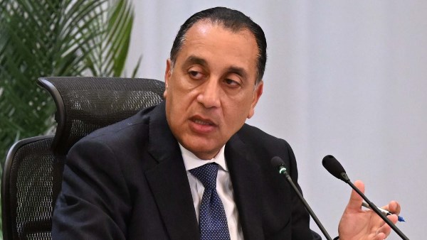 هل عيد القيامة إجازة رسمية يوم الأحد المقبل بعد قرار رئيس الوزراء بشأن شم النسيم؟