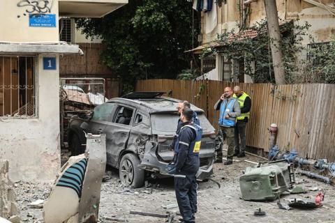 الرئيس الأمريكي دونالد ترامب أثناء إلقائه خطاباً بالبيت الأبيض في واشنطن العاصمة