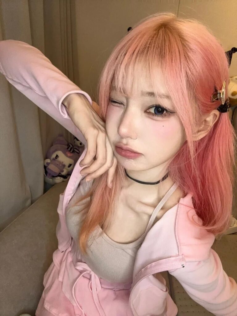 QWER - أرجواني