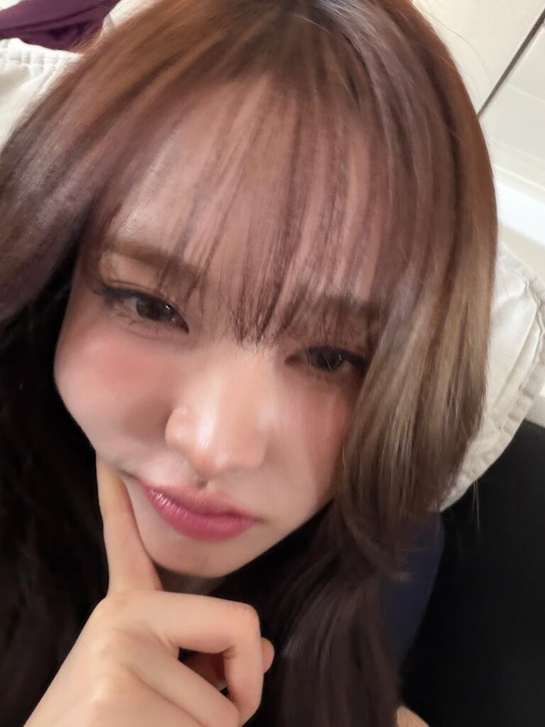 260407 تحديث تويتر IVE مع ليز