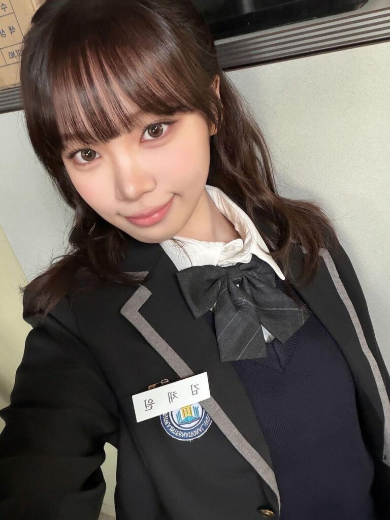 260419 تحديث تويتر LE SSERAFIM - كيم تشايوون @ BDNS - بمجرد الدفع