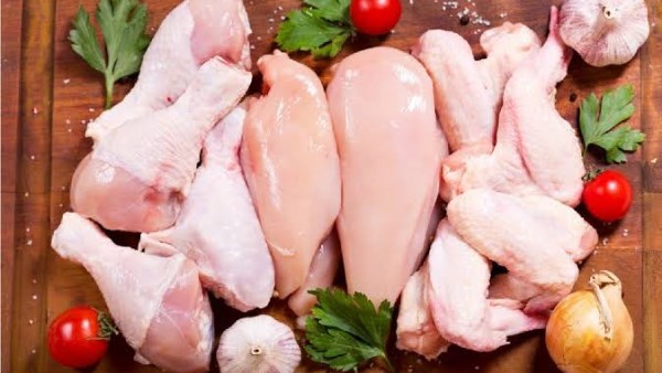 أسعار الدواجن والبانيه تفاجئ الجميع.. كم وصل سعر الكيلو؟ أسعار الدواجن والبانيه تفاجئ الجميع.. كم وصل سعر الكيلو؟