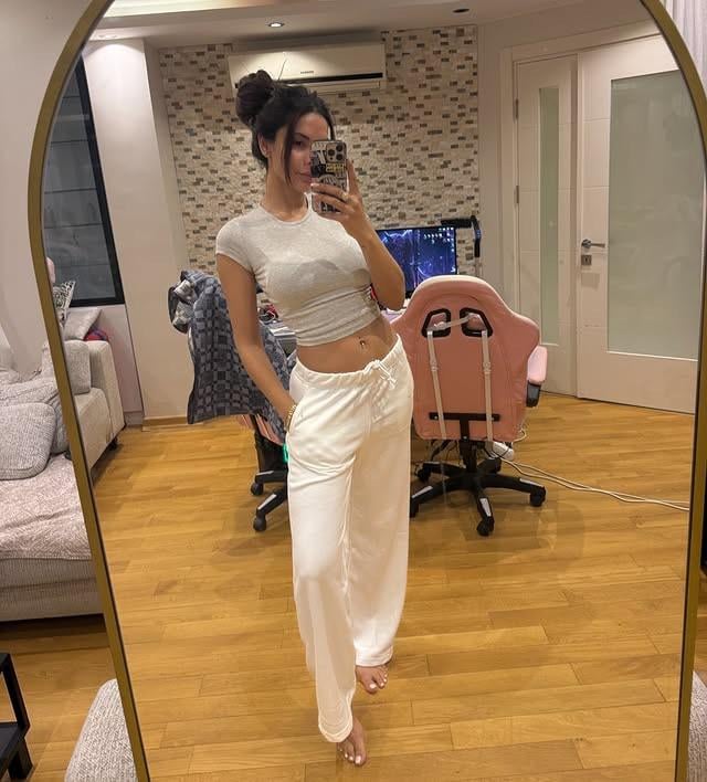 Selen Yakıcı Selen Yakıcı