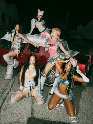 كاتسي مانون يغيب عن مهرجان كوتشيلا (260409)