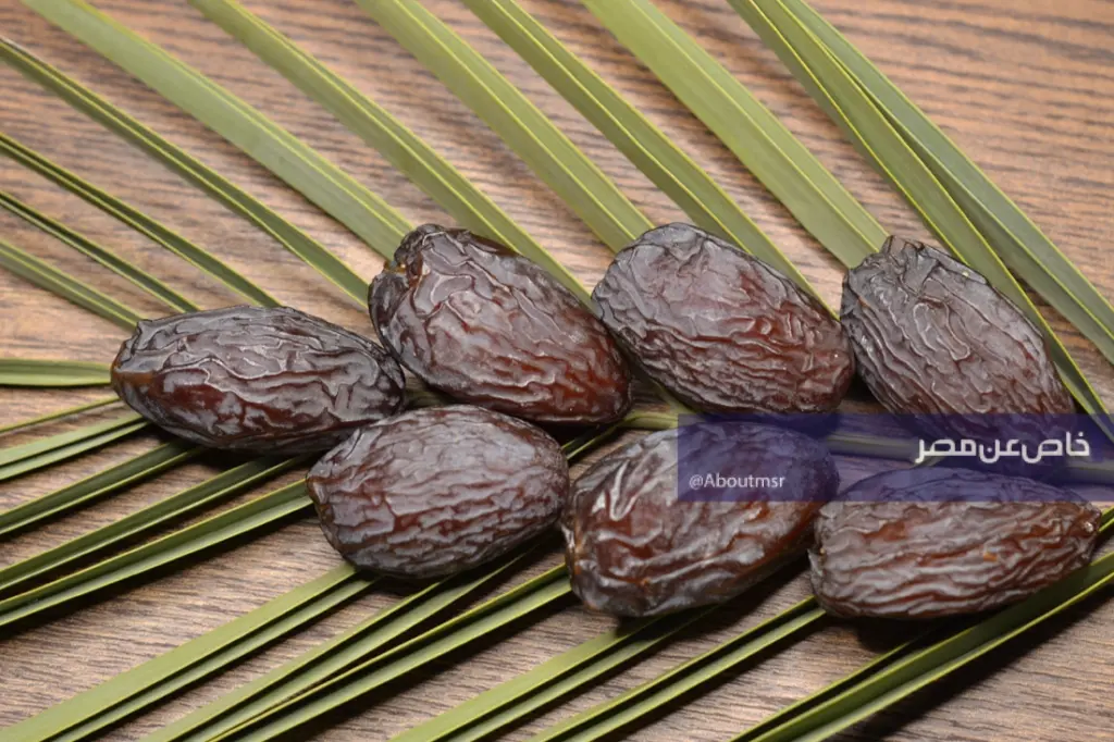 تمور المجدول