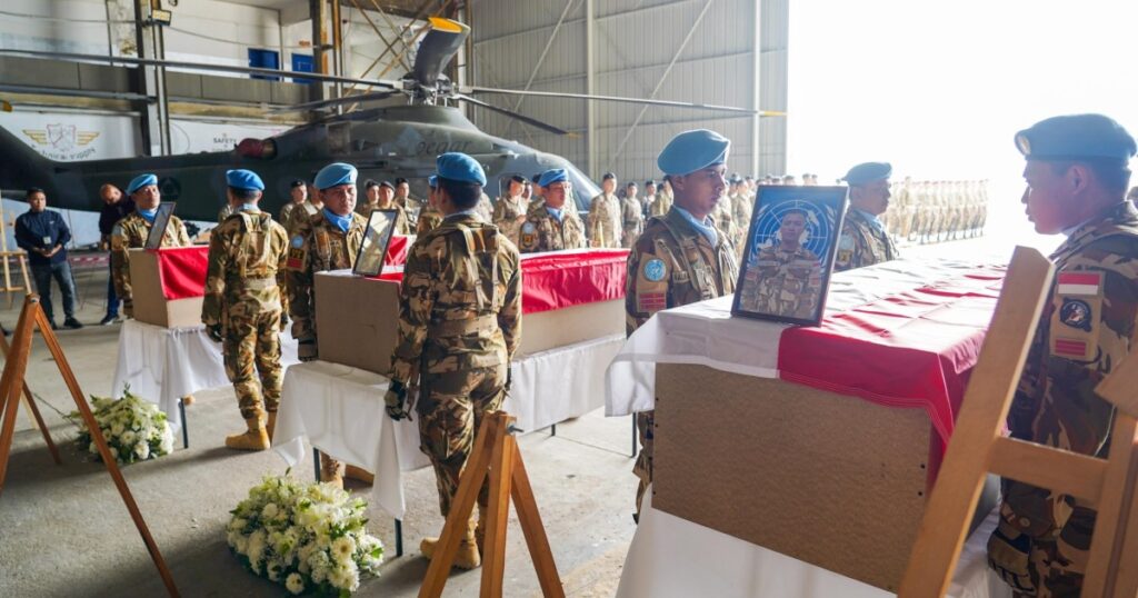 اتهامات لحزب الله باستهداف قوات يونيفيل.. وجيش الاحتلال يقسِّم جنوب لبنان