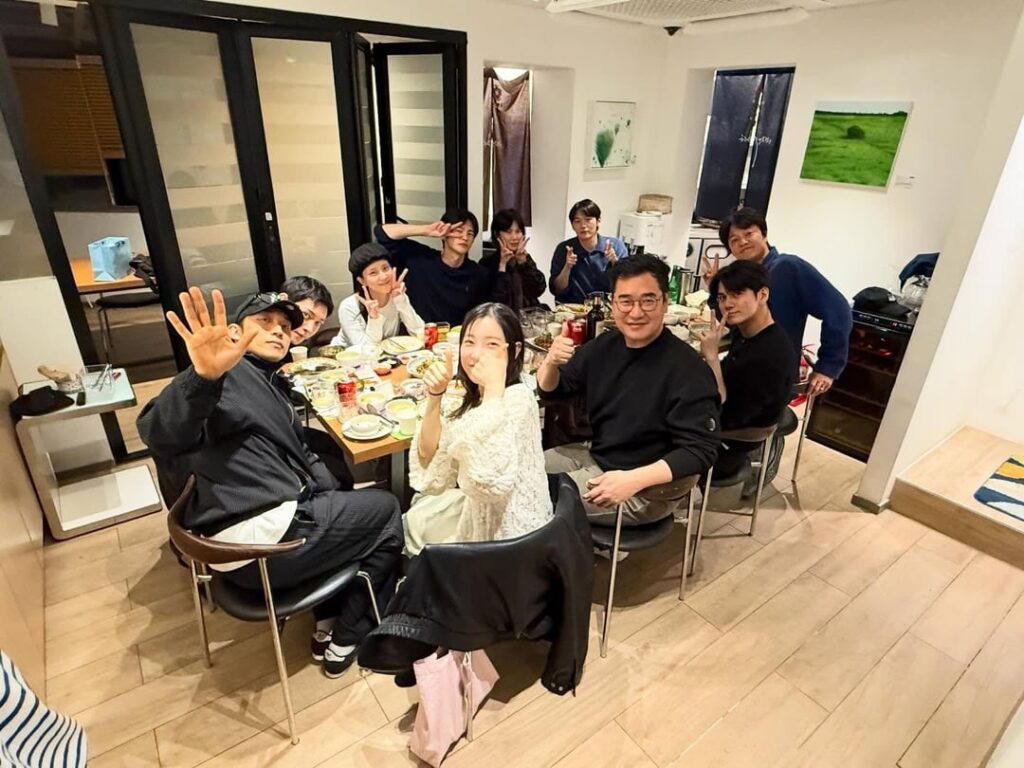 260404 - تحديث كيم جونغ سيك على الانستقرام مع جيسو