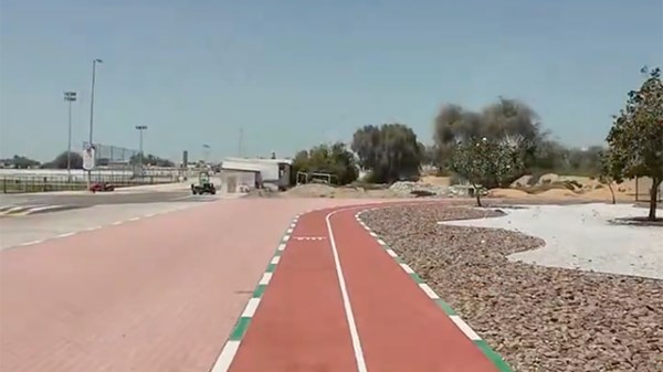 نادي الإمارات يعزز الحياة الصحية بممشى ومضمار