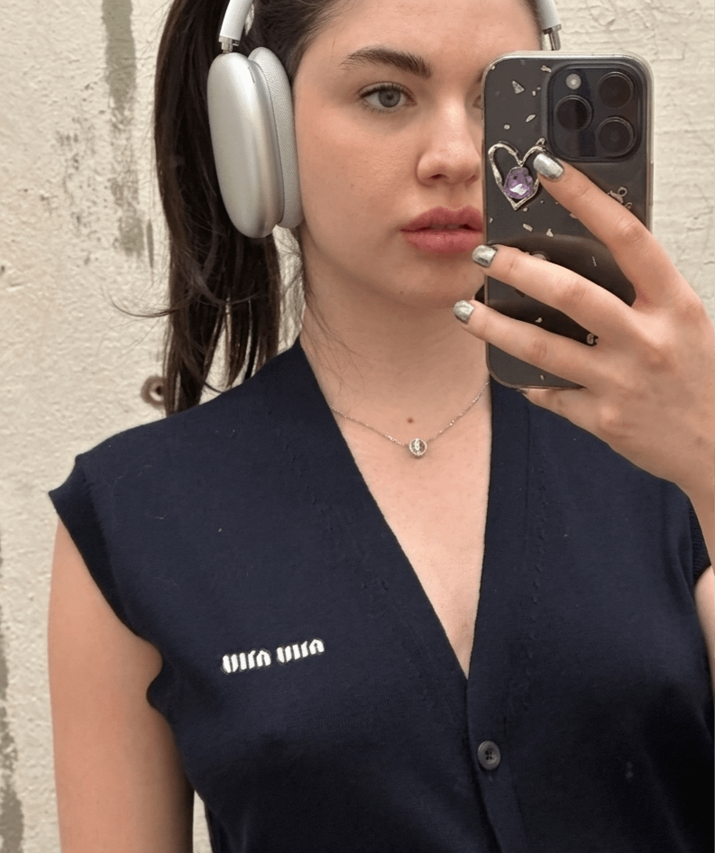 Aysu Osmanoğlu (Aysujue)