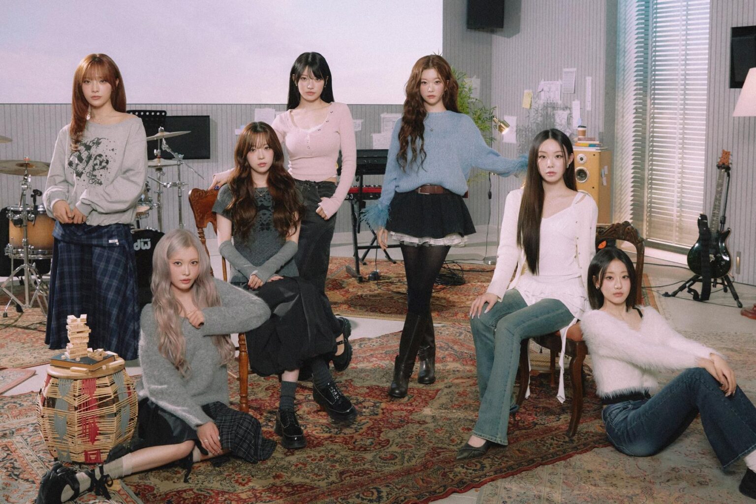 بيلي ستعود إلى ماي بألبومها الكامل الأول بيلي ستعود إلى ماي بألبومها الكامل الأول