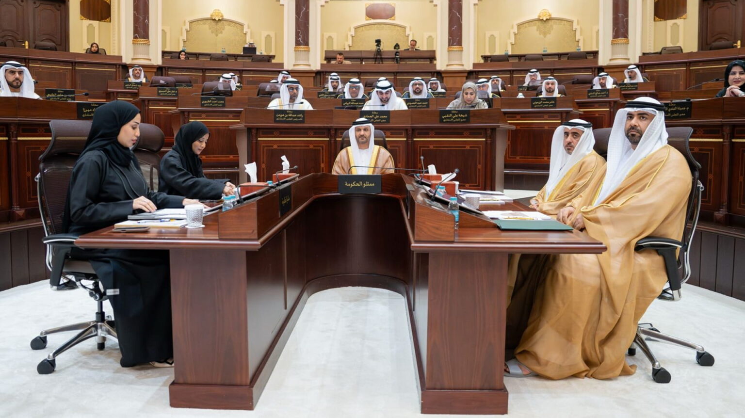 استشاري الشارقة يجيز مشروع قانون تنظيم جامعة الفنون بجلسته الـ14