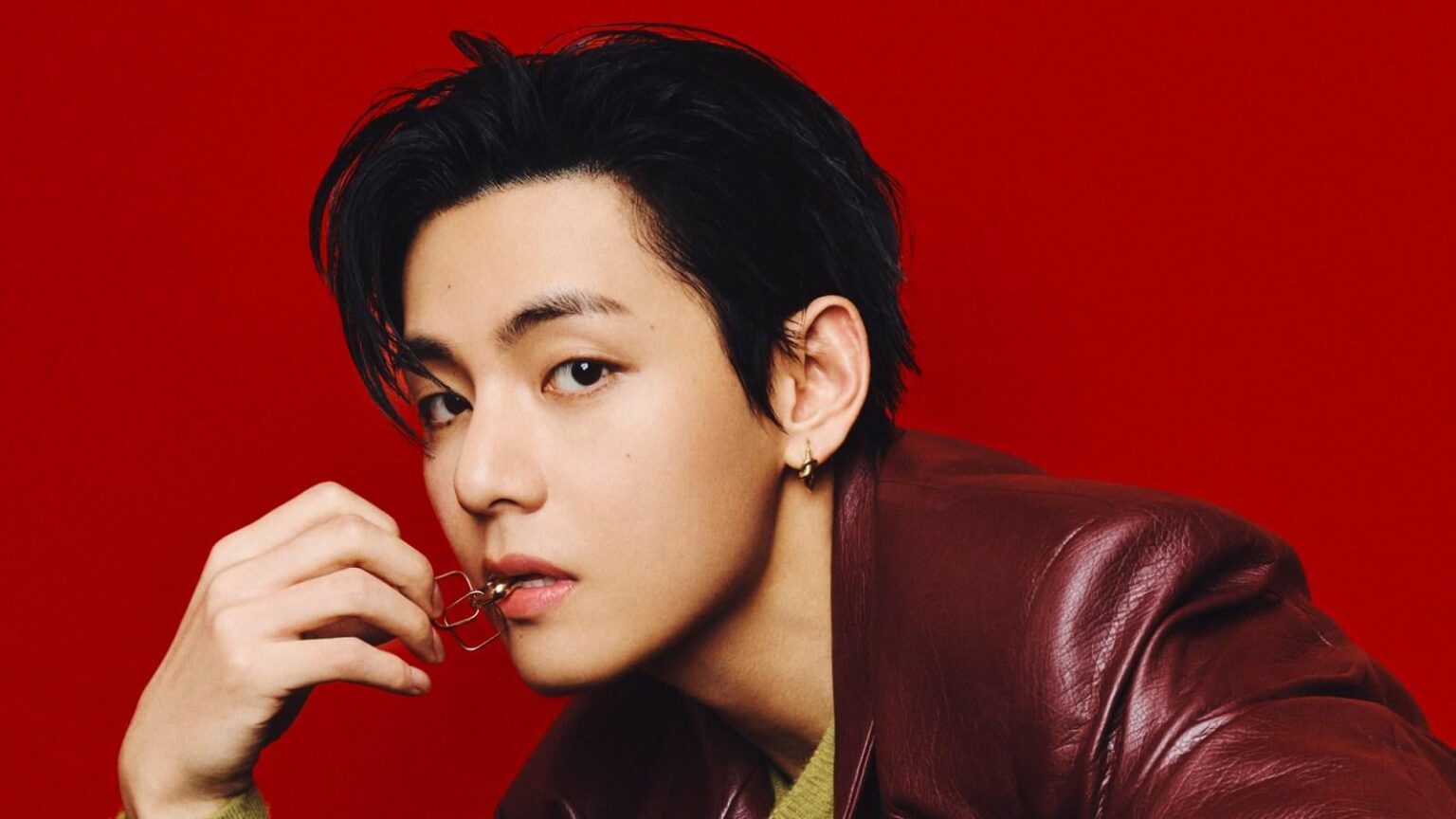 BTS V - V: "لقد بذلت كل ما في وسعي لإنشاء هذا الألبوم" @ رولينج ستون (260419)