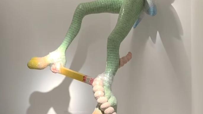 من الأسطورة إلى اليومي.. 21 نحاتة يكشفن ذاكرة الإنسان في باريس من الأسطورة إلى اليومي.. 21 نحاتة يكشفن ذاكرة الإنسان في باريس