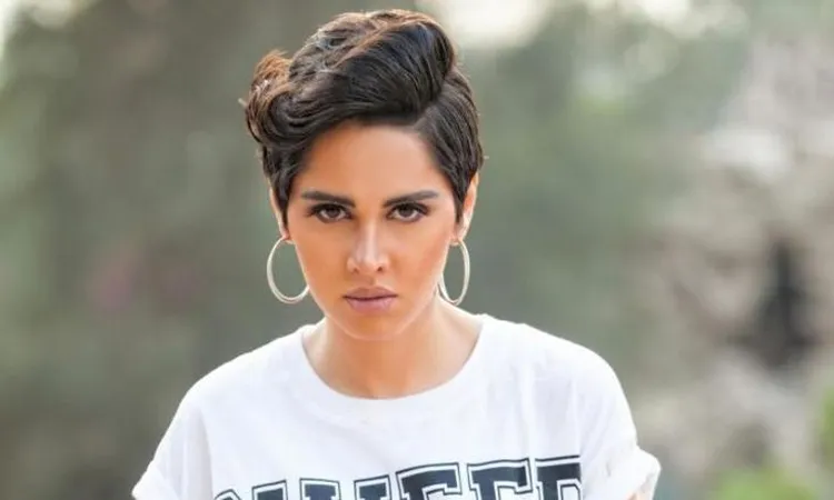 اعتذار صادم من ياسمين رئيس لابنها: أنا السبب في اختيار هذا الأب