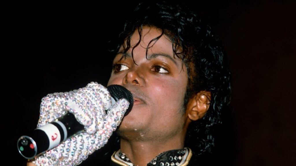 جدل قديم يتجدد حول مايكل جاكسون ومرض البهاق