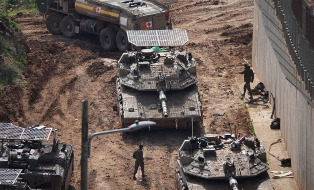 الجيش الاسرائيلي ينسحب من جنوب لبنان؟ (معاريف)