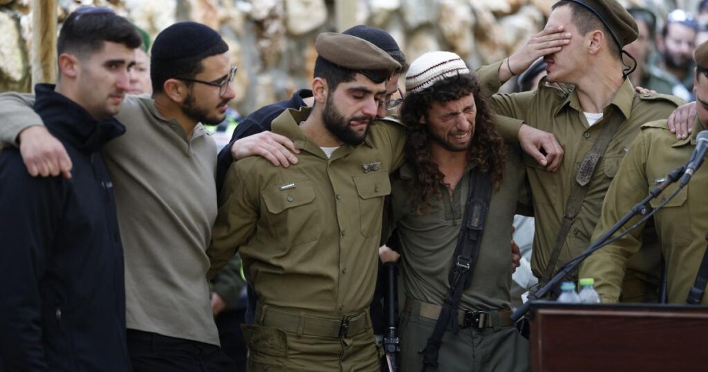 يرجح زرعها قبل الهدنة.. إسرائيل تعلن مقتل ضابط بانفجار عبوة جنوب لبنان