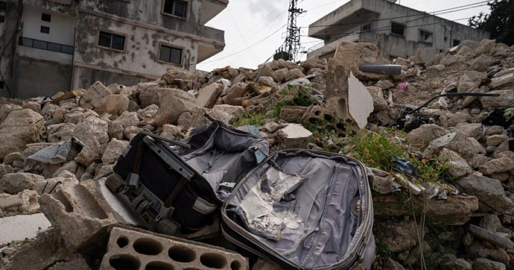 خسر 13 فردًا من عائلته.. فنجان قهوة يخلّص لبنانيًا من موت محتم