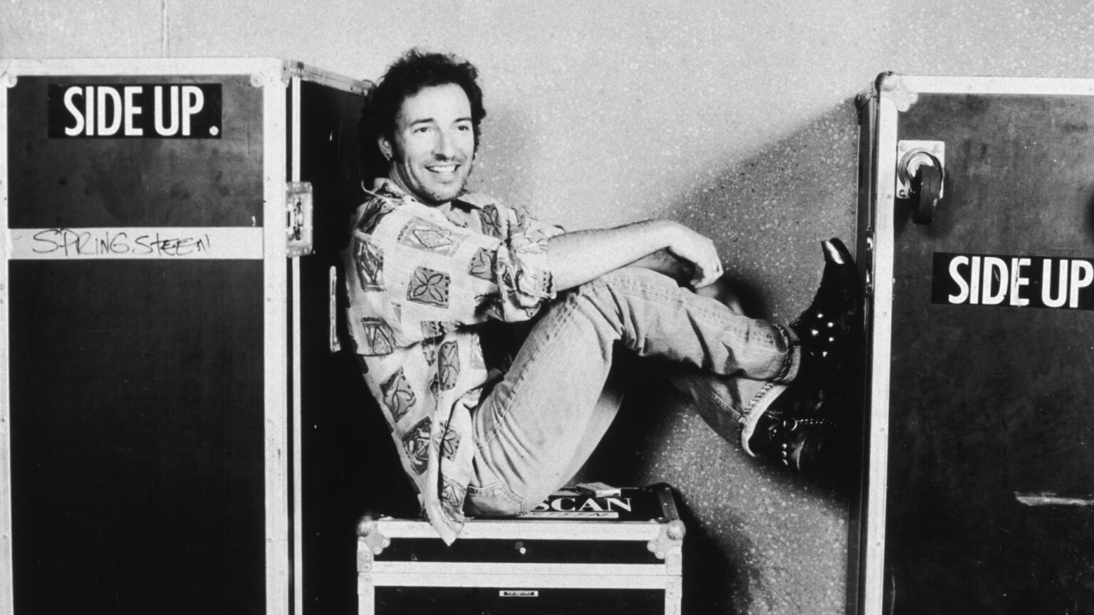 نجوم الروك المفضلون لديك لن يدافعوا عن هذه الأغاني الثلاثة “السيئة”، لكنني سأفعل (استمع إلي)