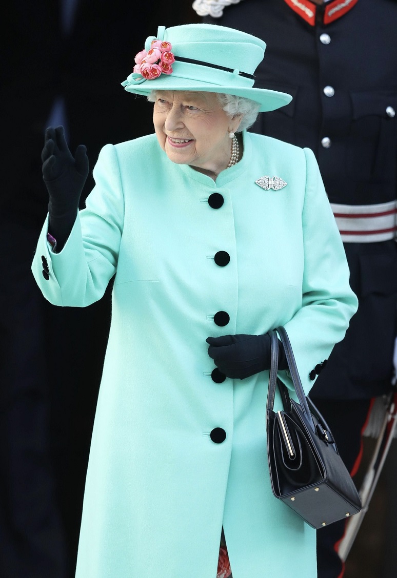 أسلوب الملكة إليزابيث الثانيّة الأيقوني (Pinterest)